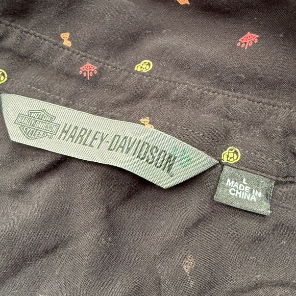 Harley-Davidson Women's Short Sleeve Black Printed and Embroidered Button Down - Picture 2 of 9